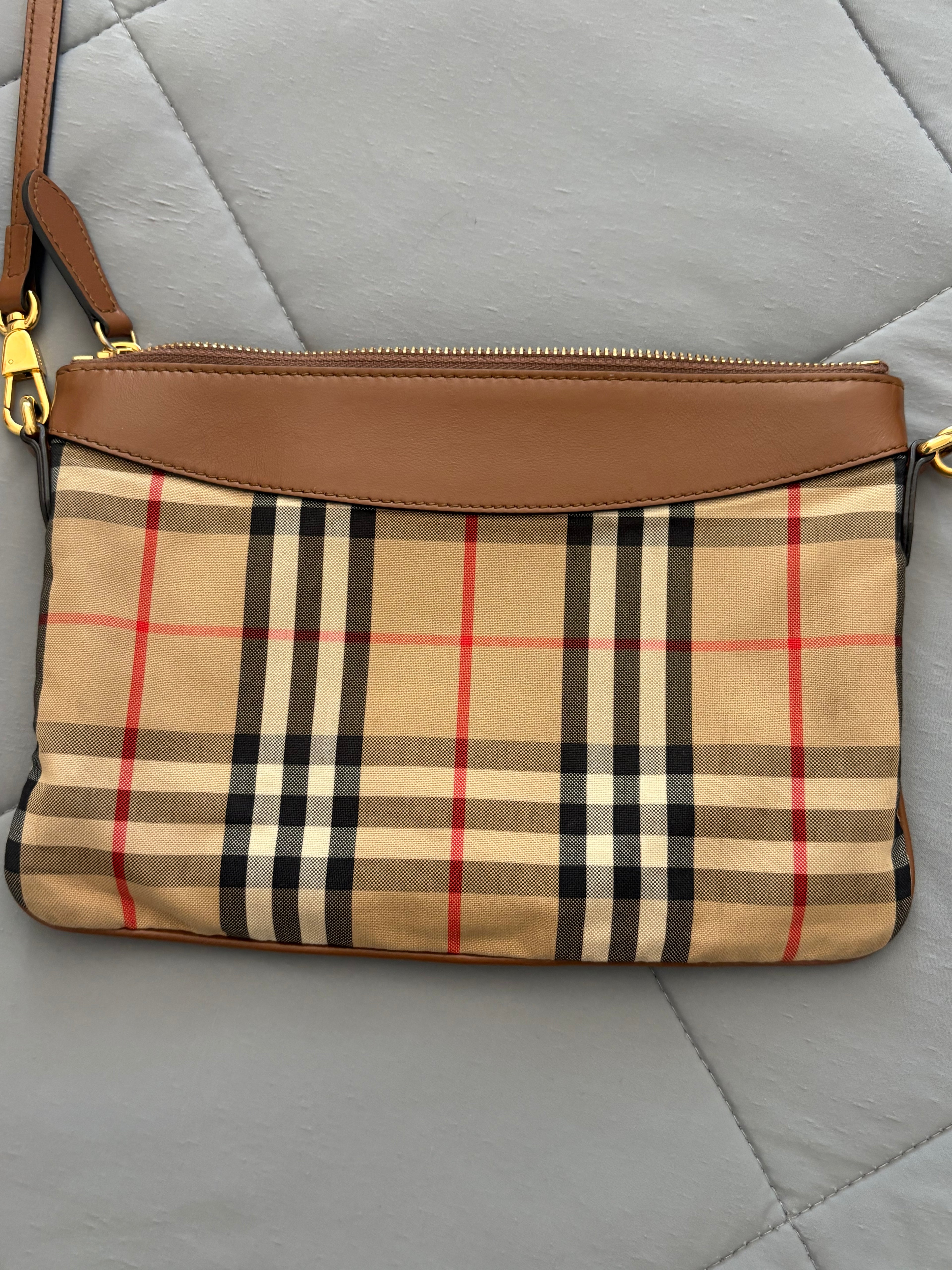 Burberry Peyton crossbody bag