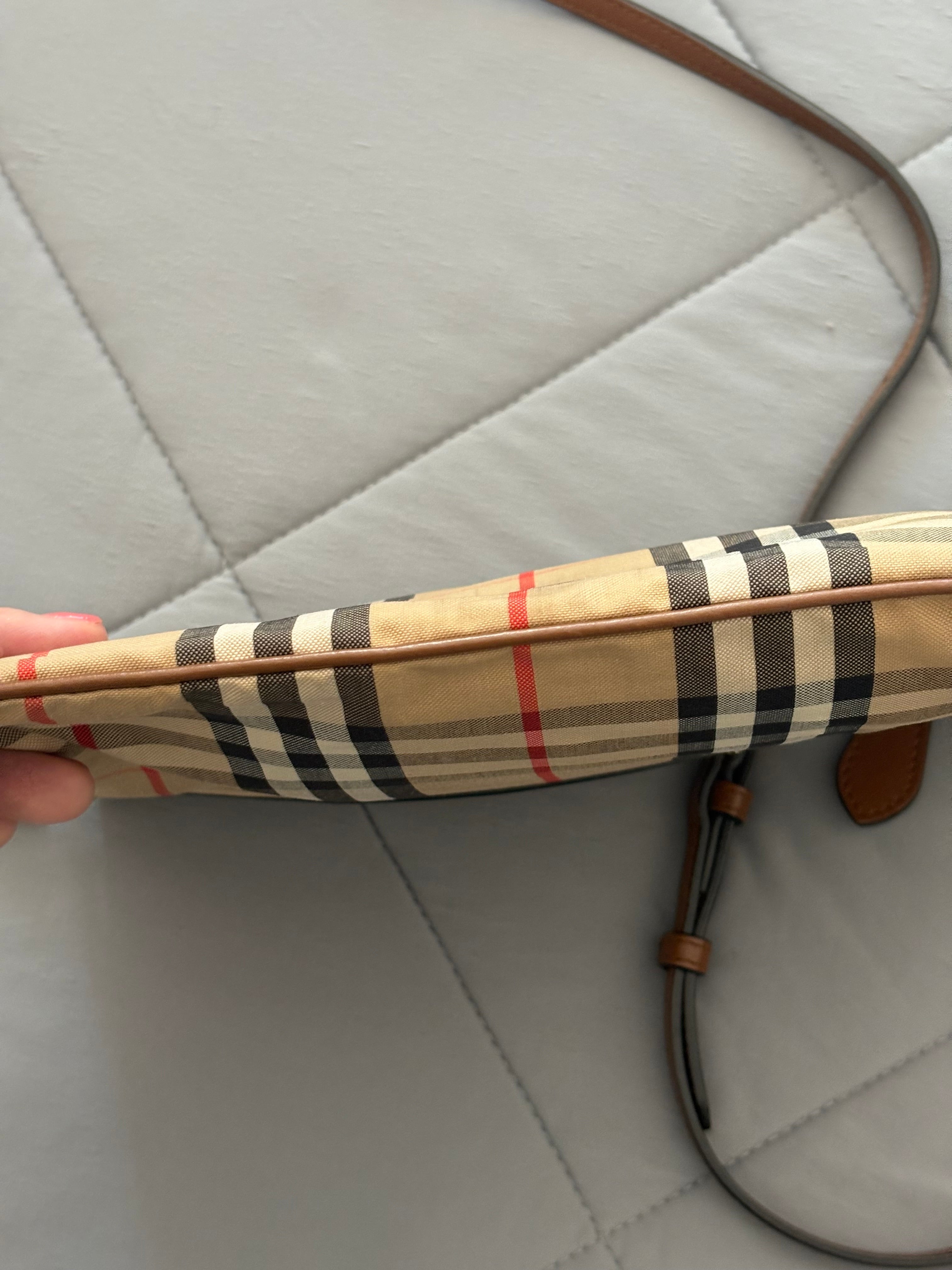 Burberry Peyton crossbody bag