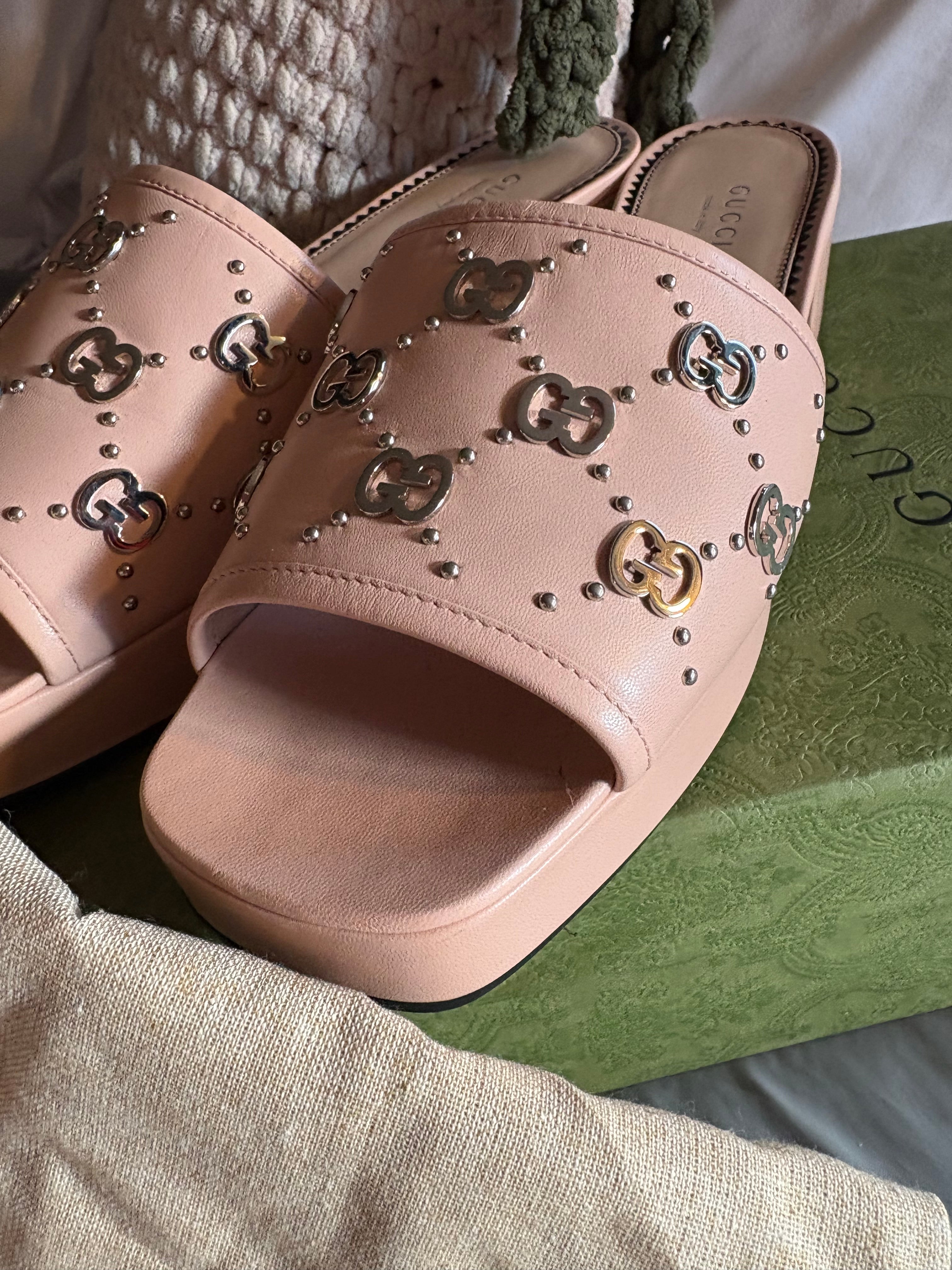 Gucci nude/pink platform sandals