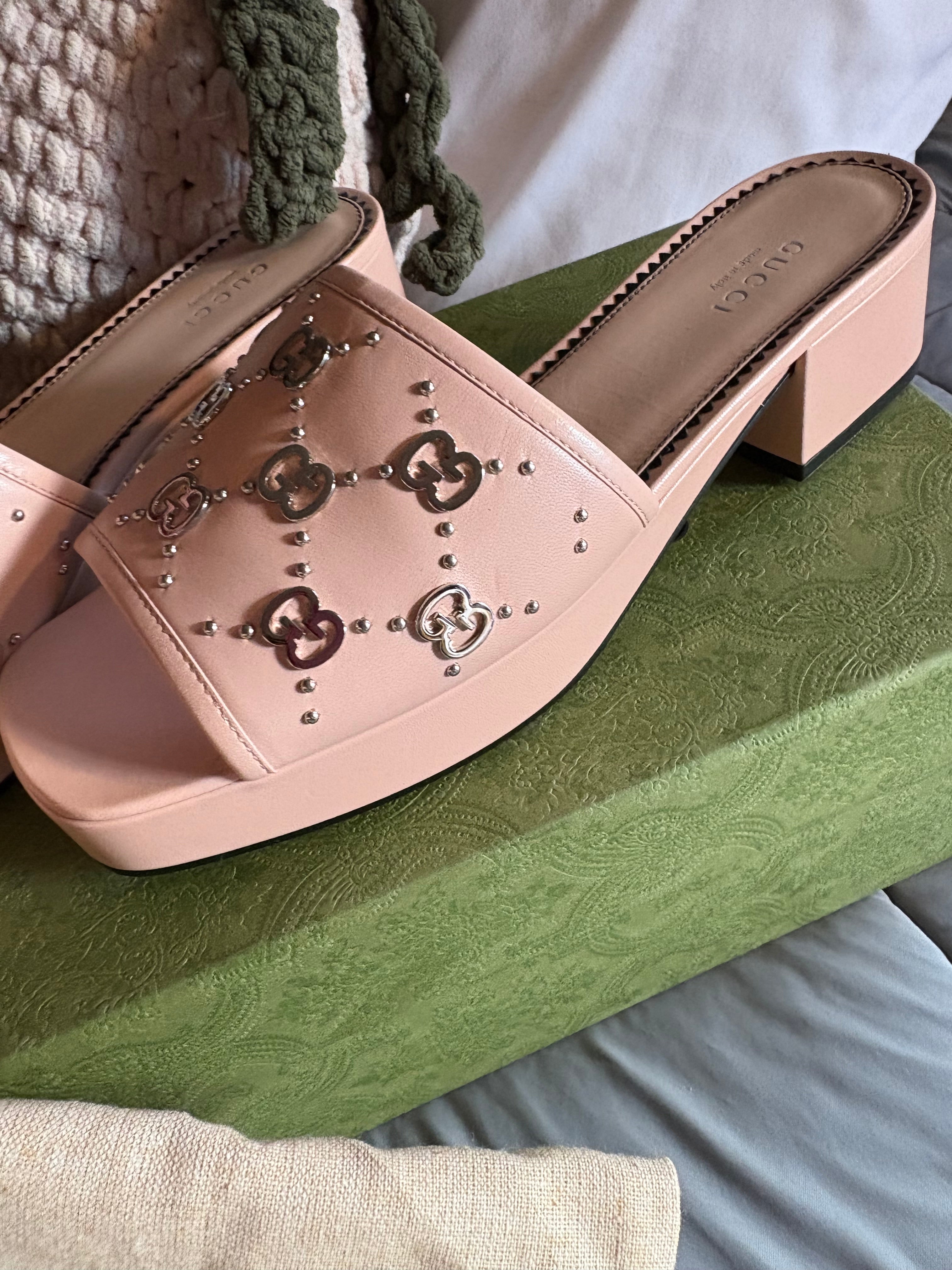 Gucci nude/pink platform sandals